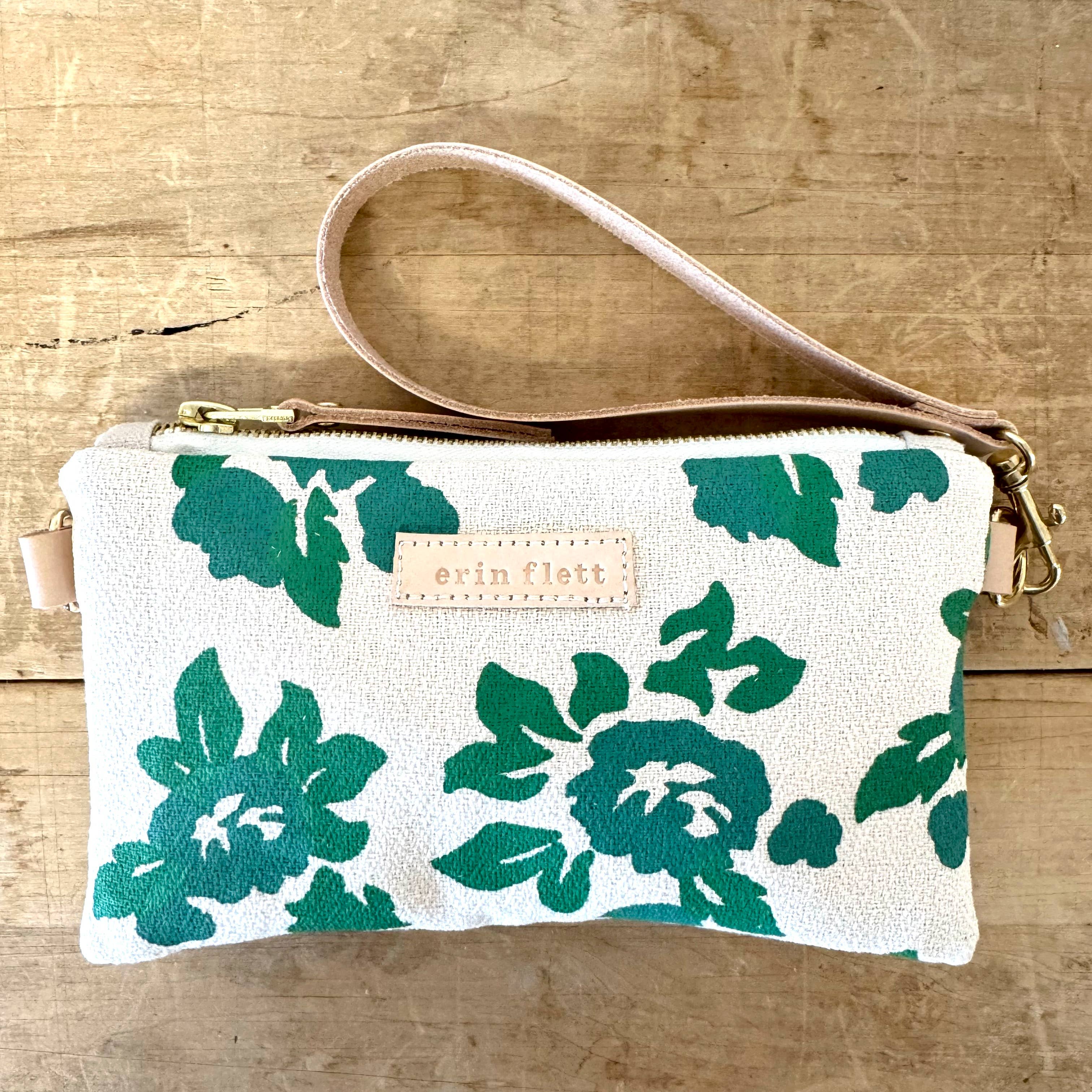 Ellie Wristlet – Helen Rose: Blue